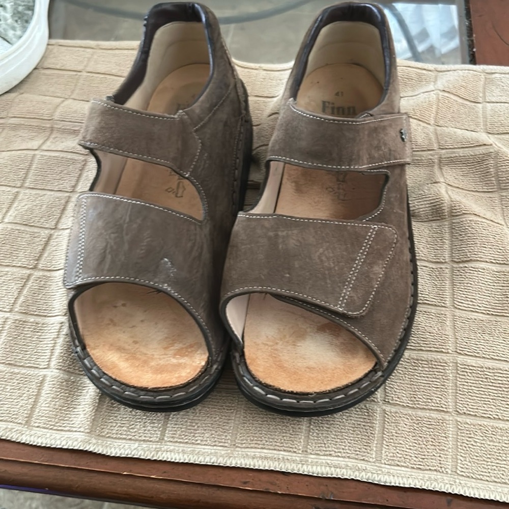 Finn Comfort Taupe Leather Sandals